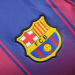 camiseta-fc-barcelona-primera-equipacion-2025-2026-escudo