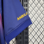 camiseta-fc-barcelona-primera-equipacion-2025-2026-puño