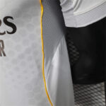 camiseta-real-madrid-primera-equipacion-version-jugador-2025-2026-axila