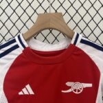 conjunto-niño-arsenal-primera-equipacion-2024-2025-dorsal