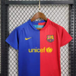 conjunto-niño-fc-barcelona-primera-equipacion-retro-2008-2009-pecho