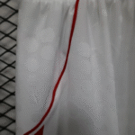 pantalon-corto-arsenal-primera-equipacion-2025-2026-lateral