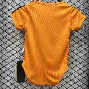 body-de-bebe-real-madrid-segunda-equipacion-2024-2025-parte-trasera