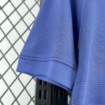 camiseta-atletico-madrid-segunda-equipacion-2025-2026-puño