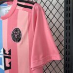 camiseta-inter-miami-doble-edicion-2025-2026-puño