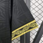 camiseta-mexico-edicion-especial-mujer-2025-puño