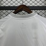 camiseta-real-madrid-primera-equipacion-mujer-2025-2026-cuello-trasero
