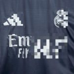 camiseta-real-madrid-segunda-equipacion-manga-larga-2025-2026-pecho