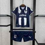 conjunto-niño-monterrey-primera-equipacion-2025-2026