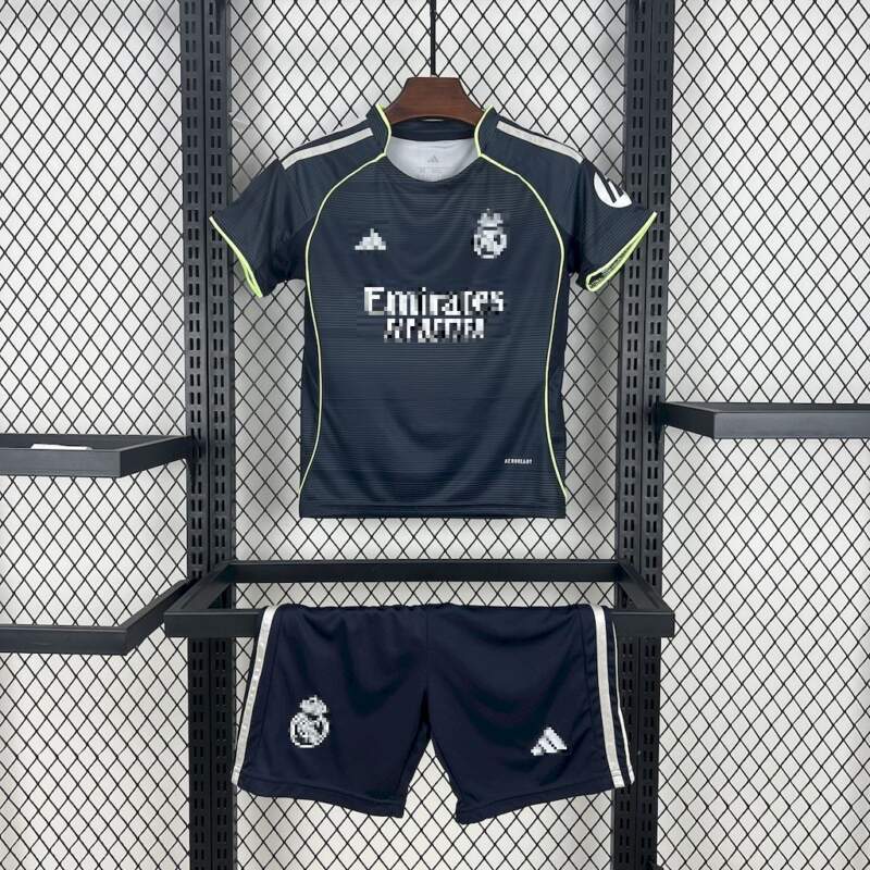 conjunto-niño-real-madrid-segunda-equipacion-2025-2026 conjunto-niño-real-madrid-segunda-equipacion-2025-2026