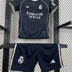 conjunto-niño-real-madrid-segunda-equipacion-2025-2026-frontal