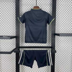 conjunto-niño-real-madrid-segunda-equipacion-2025-2026-parte-trasera