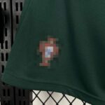 pantalon-corto-portugal-primera-equipacion-2025-2026-escudo