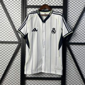 Camiseta Edicion especial beisbol Real Madrid.