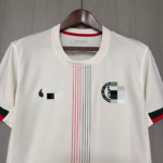 camiseta-chelsea-segunda-equipacion-2025-2026-escudo