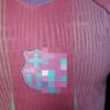 camiseta-fc-barcelona-edicion-especial-rosa-version-jugador-2025-2026-escudo