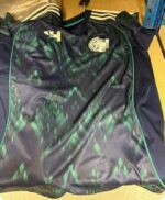 camiseta-leicester-city-segunda-equipacion-2025-2026