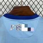 camiseta-malaga-primera-equipacion-2025-2026-cuello-trasero