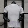 camiseta-manchester-united-segunda-equipacion-version-jugador-2025-2026-parte-trasera