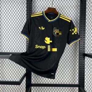camiseta-manchester-united-tercera-equipacion-2025-2026