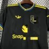 camiseta-manchester-united-tercera-equipacion-2025-2026-pecho
