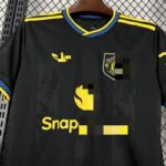 camiseta-manchester-united-tercera-equipacion-2025-2026-pecho