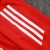 chandal-arsenal-rojo-2025-2026-hombro