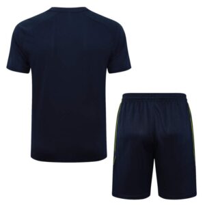 conjunto-de-entrenamiento-real-madrid-2025-2026-parte-trasera