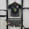 conjunto-niño-bayern-de-munich-portero-2025-2026