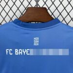 conjunto-niño-bayern-de-munich-portero-azul-2025-2026-cuello-trasero