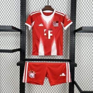 conjunto-niño-bayern-de-munich-primera-equipacion-2025-2026