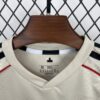 conjunto-niño-benfica-segunda-equipacion-2025-2026-cuello