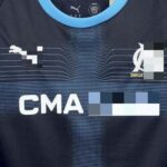 conjunto-niño-olympique-marsella-segunda-equipacion-2025-2026-pecho