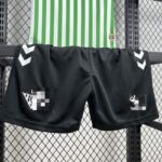 conjunto-nino-real-betis-final-conference-league-2025-2026-frontal