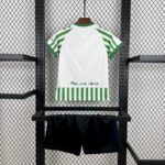 conjunto-nino-real-betis-final-conference-league-2025-2026-parte-trasera
