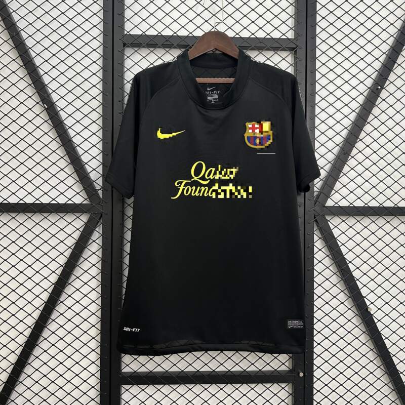 Camiseta Retro Barcelona 2011-2012 segunda equipacion. Camiseta Retro Barcelona 2011-2012 segunda equipacion.