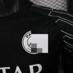 Camiseta de portero del PSG Versión jugador 2025-2026-escudo