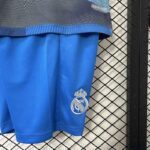 Conjunto-niño-real-madrid-entrenamiento-2025-2026-parte-inferior
