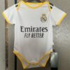 body-de-bebe-real-madrid-primera-equipacion-2025-2026