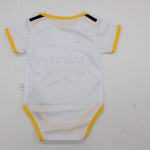 body-de-bebe-real-madrid-primera-equipacion-2025-2026-parte-trasera
