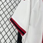 camiseta-ajax-primera-equipacion-2025-2026-puno