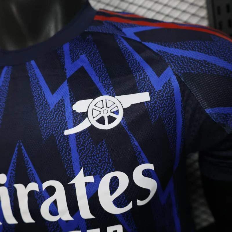 camiseta-arsenal-segunda-equipacion-version-jugador-2025-2026-lateral