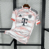 camiseta-bayern-de-munich-segunda-equipacion-muller-2025-2026