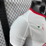 camiseta-chivas-segunda-equipacion-version-jugador-2025-2026-puño