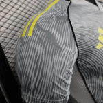 camiseta-club-america-tercera-equipacion-2025-2026-puño-1