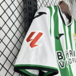 camiseta-cordoba-cf-primera-equipacion-2025-2026-puño