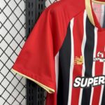 camiseta-sao-paulo-segunda-equipacion-2025-2026-puño