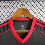 camiseta-sevilla-segunda-equipacion-2025-2026-cuello