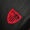 camiseta-sevilla-segunda-equipacion-2025-2026-escudo