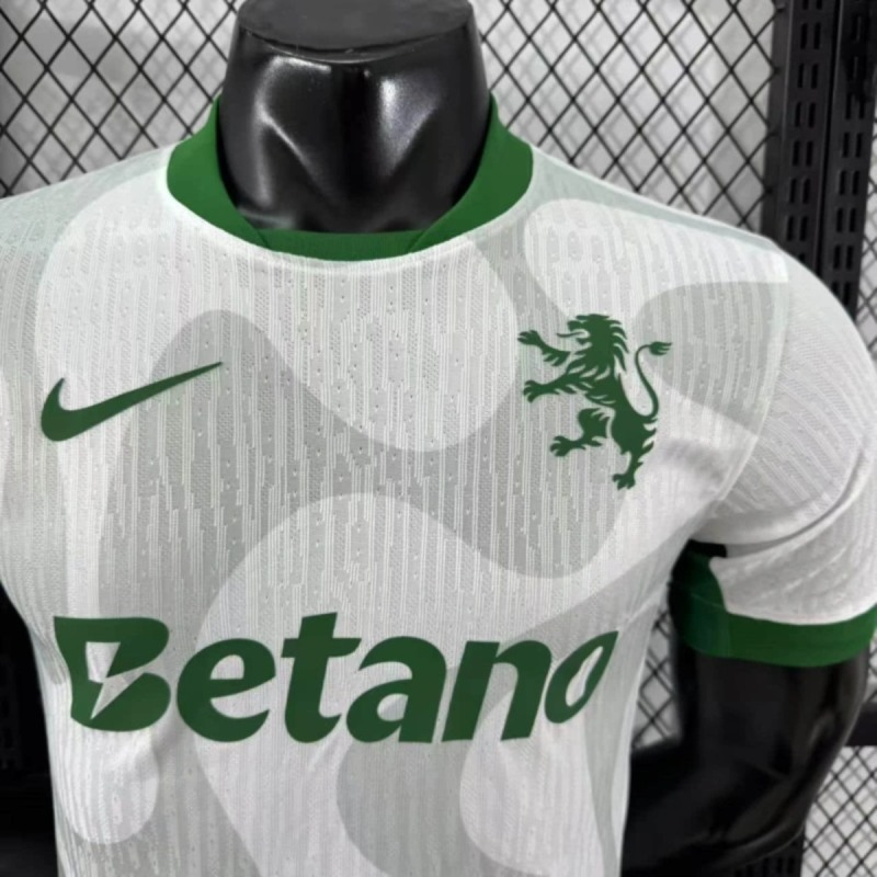 camiseta-sporting-de-lisboa-segunda-equipacion-version-jugador-2025-2026-pecho